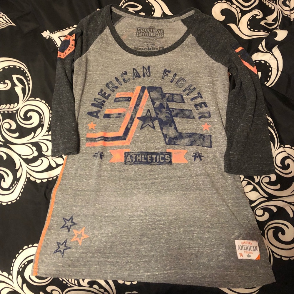 America fighter shirt!! Size small